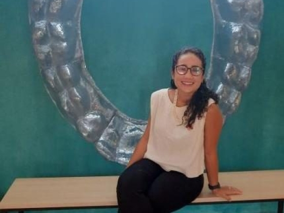Dra. Julia Leonardo
