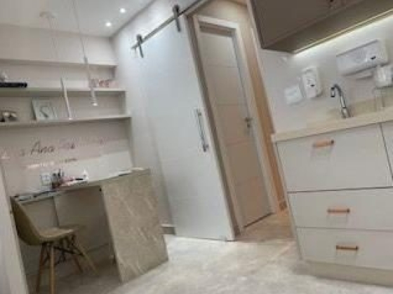 Dra. Ana Paula de Oliveira Dias - Especialista em Prótese Dentária no Recreio dos Bandeirantes